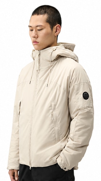 C.P. COMPANY - Pro-Tek PrimaLoft Silver Hooded jas beige (43690) C.P. COMPANY - Pro-Tek PrimaLoft Silver Hooded jas beige (43690)