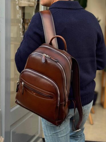 SANTONI - Handgefärbter dunkelbrauner Lederrucksack (43663)